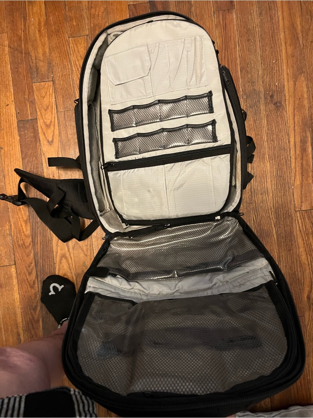 Tenba backpack - Picture 2 of 4